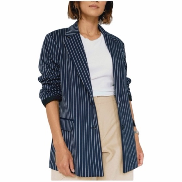 Leze The Label Jackets & Blazers - Leze The Lable Sierra Boyfriend Pinstripe Blue White Blazer Women's Medium